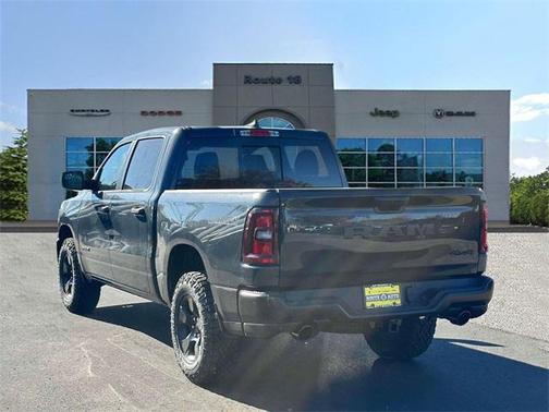 2025 RAM 1500 Warlock Crew Cab 4x4 5'7' Box
