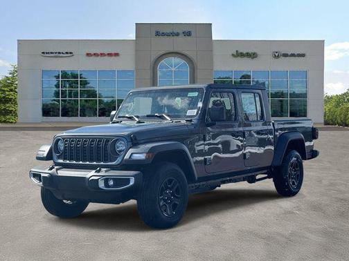2026 Jeep Gladiator Sport
