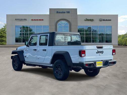 2026 Jeep Gladiator Sport