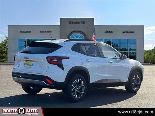 2024 Chevrolet Trax LT