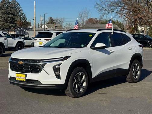 2024 Chevrolet Trax LT