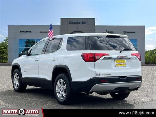 2017 GMC Acadia SLE-1