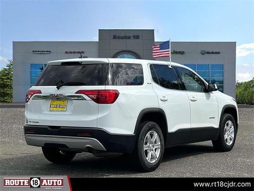 2017 GMC Acadia SLE-1
