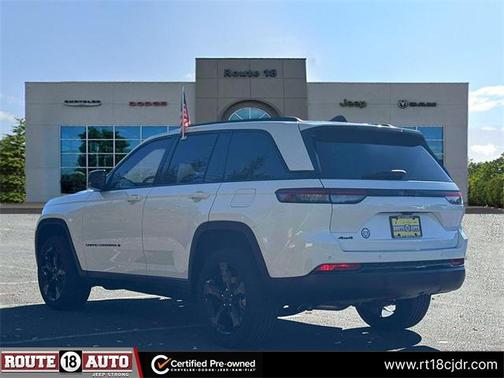 2023 Jeep Grand Cherokee Altitude