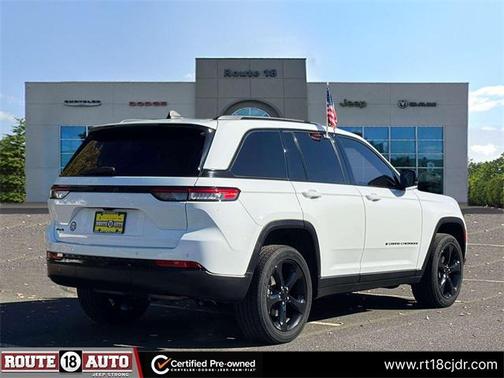 2023 Jeep Grand Cherokee Altitude