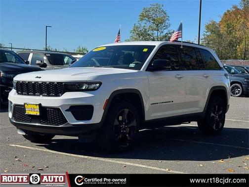 2023 Jeep Grand Cherokee Altitude
