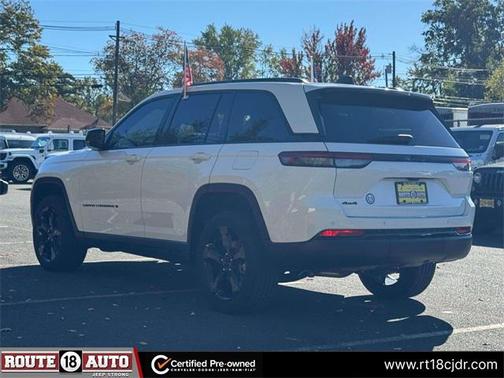 2023 Jeep Grand Cherokee Altitude