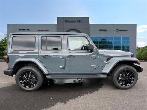 2025 Jeep Wrangler 4xe Sahara