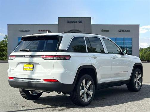 2025 Jeep Grand Cherokee Limited X