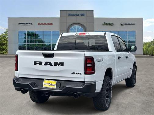 2026 RAM 1500 Warlock Crew Cab 4x4 5'7' Box