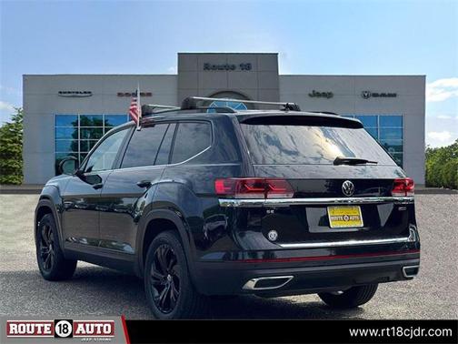 2022 Volkswagen Atlas 2.0T SE w/Technology 4MOTION