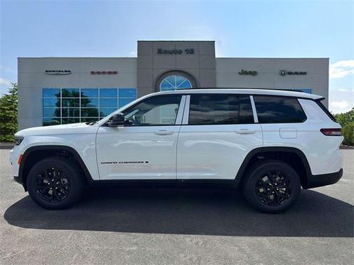 2025 Jeep Grand Cherokee L Altitude
