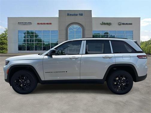 2025 Jeep Grand Cherokee Altitude