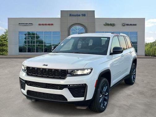 Bright White Clearcoat 2026 Jeep Grand Cherokee 85th Anniversary Edition