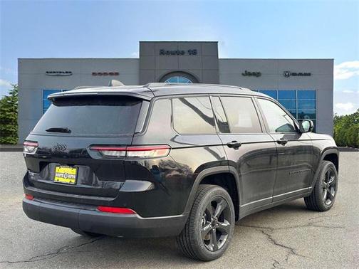 2025 Jeep Grand Cherokee L Altitude
