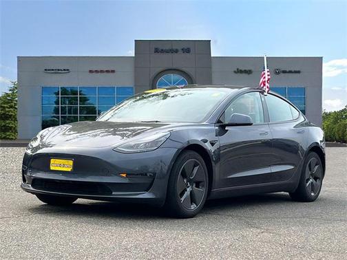 2023 Tesla Model 3 Standard Range