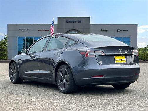 2023 Tesla Model 3 Standard Range