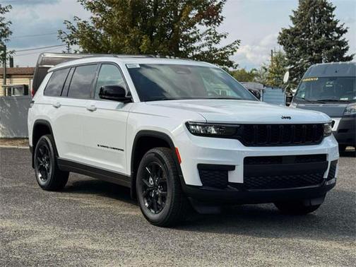 2025 Jeep Grand Cherokee L Altitude