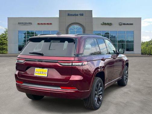 Velvet Red Pearlcoat 2026 Jeep Grand Cherokee Limited