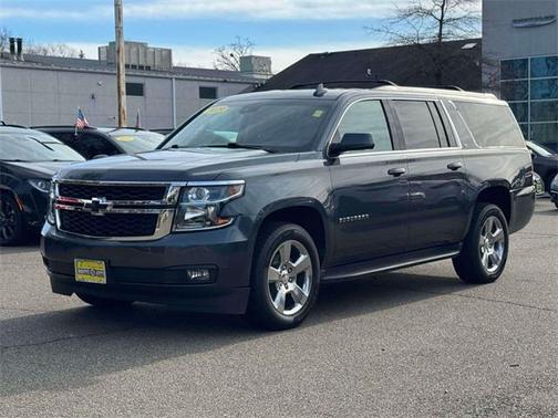 2019 Chevrolet Suburban LT