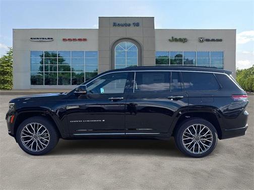 2025 Jeep Grand Cherokee L Summit Reserve