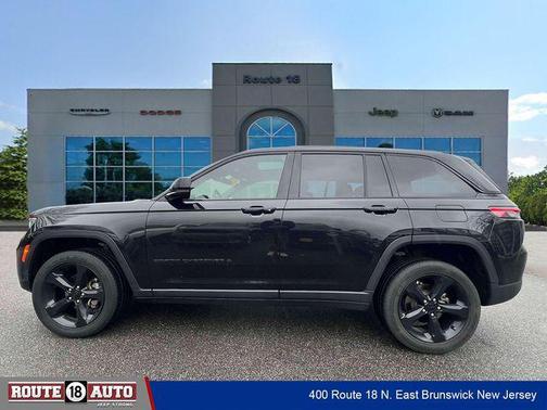 2023 Jeep Grand Cherokee Altitude