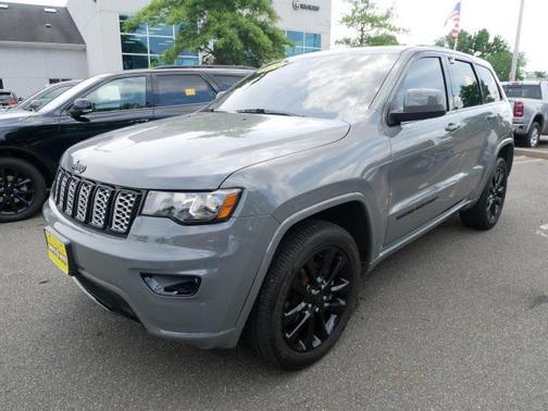 2019 Jeep Grand Cherokee Altitude