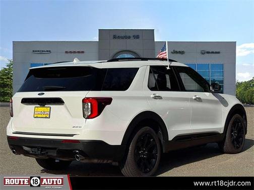 2023 Ford Explorer ST-Line