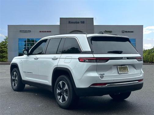 2024 Jeep Grand Cherokee 4xe Base
