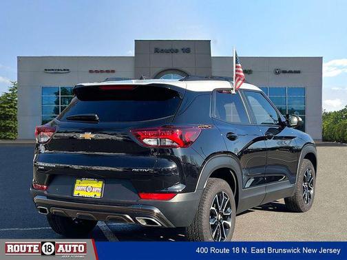 Mosaic Black Metallic 2023 Chevrolet Trailblazer ACTIV