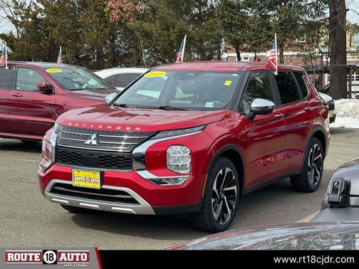 2022 Mitsubishi Outlander SE