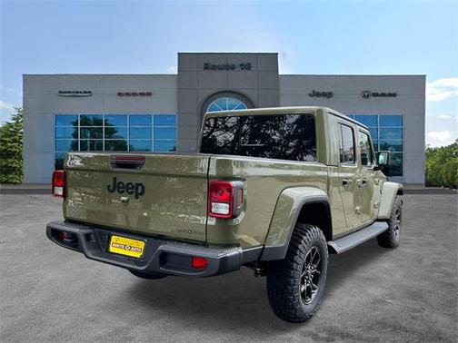2025 Jeep Gladiator High Tide