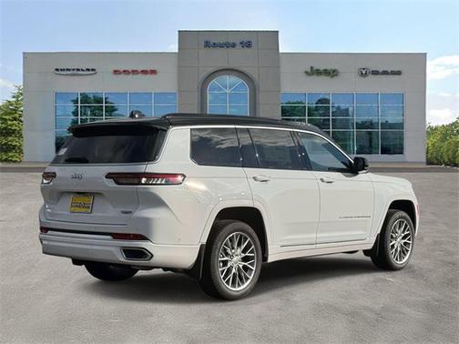 2025 Jeep Grand Cherokee L Summit