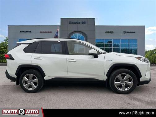 2021 Toyota RAV4 Hybrid XLE Premium