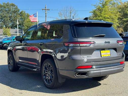 2023 Jeep Grand Cherokee L Summit Reserve