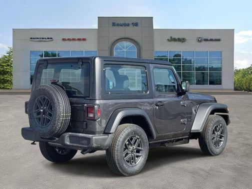 Granite Crystal Metallic Clearcoat 2026 Jeep Wrangler Sport