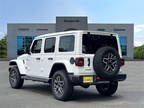 2025 Jeep Wrangler 4-Door Sahara 4x4
