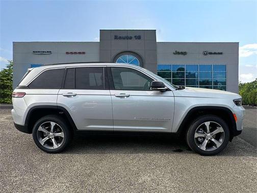 2025 Jeep Grand Cherokee Limited X