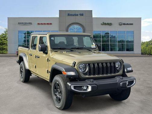 2026 Jeep Gladiator Sport