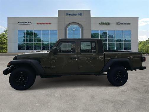 2026 Jeep Gladiator Sport