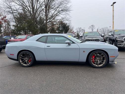 2022 Dodge Challenger R/T Scat Pack