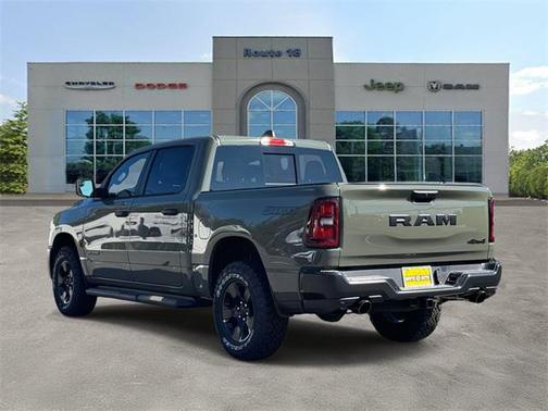 2026 RAM 1500 Warlock Crew Cab 4x4 5'7' Box