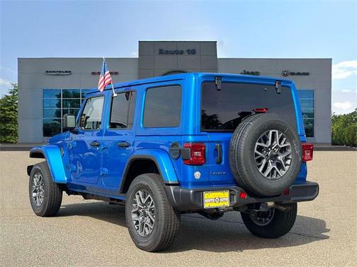 2025 Jeep Wrangler 4-Door Sahara 4x4