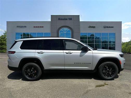 2025 Jeep Grand Cherokee L Altitude