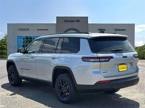 2025 Jeep Grand Cherokee L Altitude