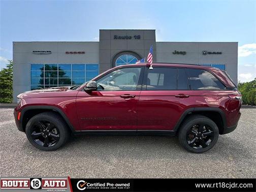 2023 Jeep Grand Cherokee Altitude