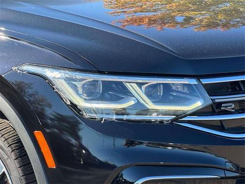 2022 Volkswagen Tiguan 2.0T SEL R-Line 4MOTION