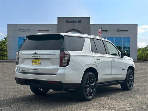 2023 Chevrolet Tahoe 4WD High Country