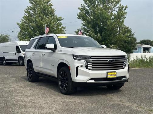 2023 Chevrolet Tahoe 4WD High Country