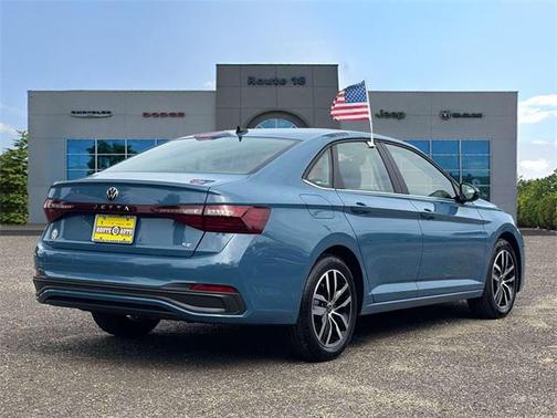 2025 Volkswagen Jetta 1.5T SE